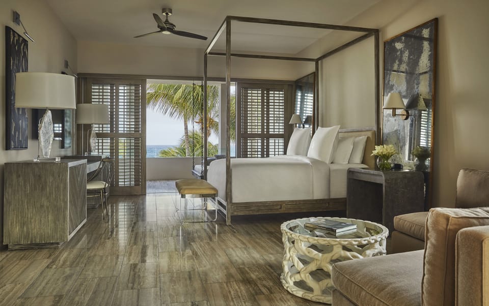 Premium bedding, down comforters, minibar, in-room safe