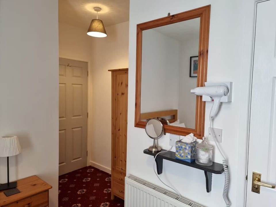 Family Room (Room1) | Individually decorated, individually furnished, desk, blackout drapes