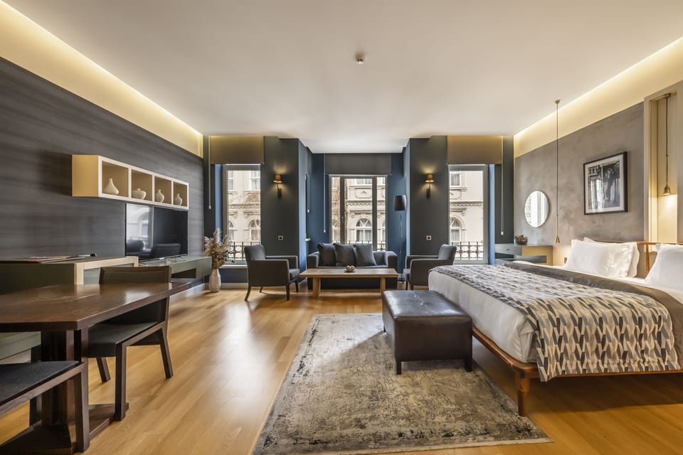 Superior Suite | Premium bedding, minibar, in-room safe, individually decorated