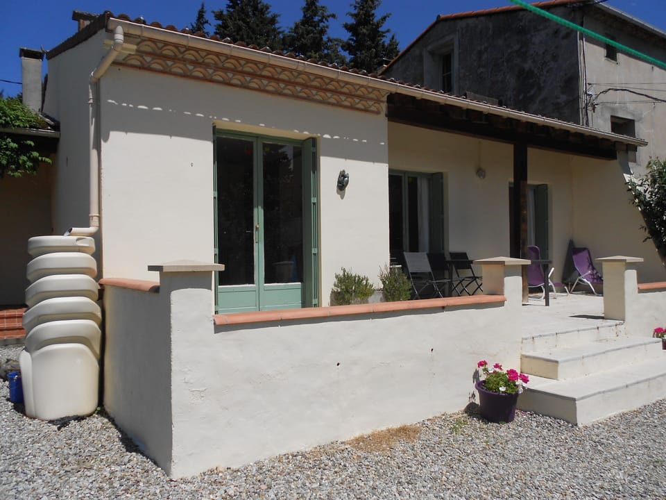 villa terrace