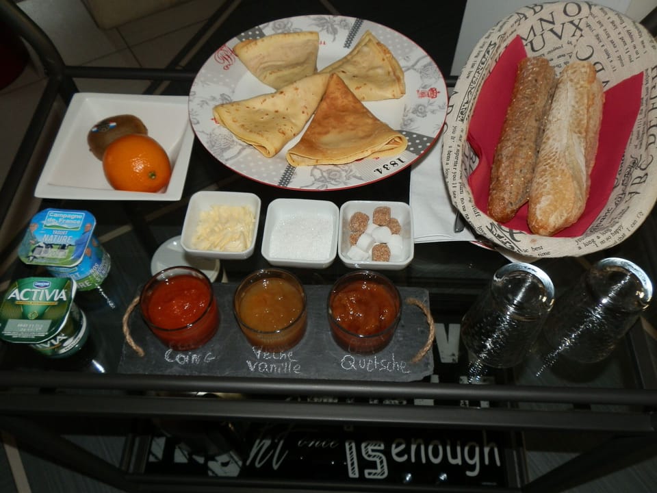 Breakfast meal