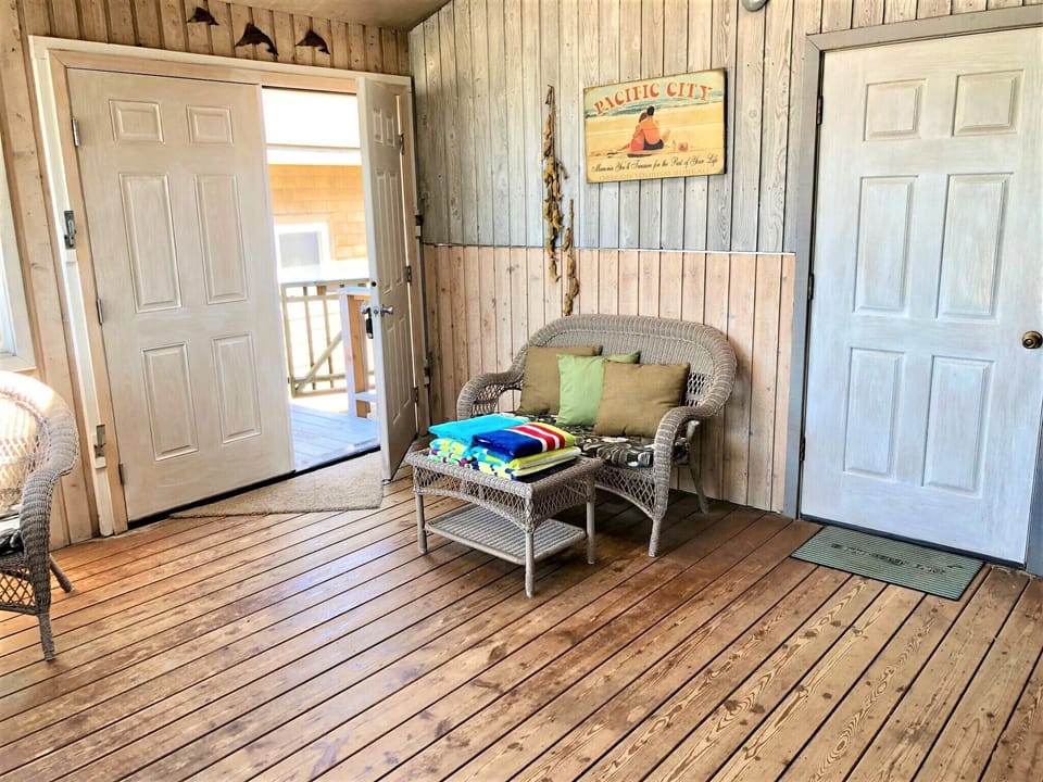 Sunroom 