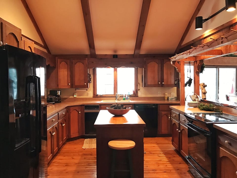 Gourmet kitchen with everything a host needs for a great group dinner