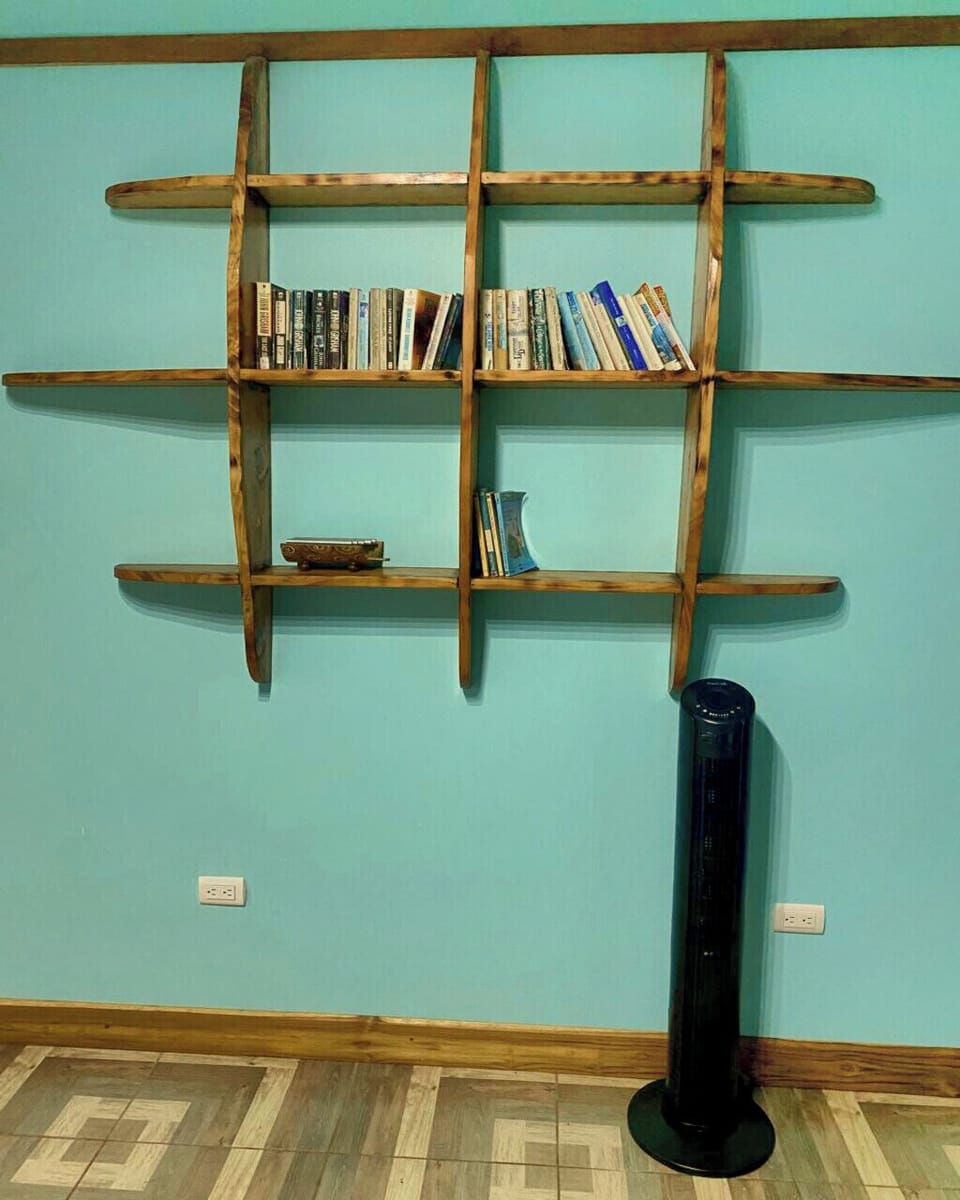 Handmade Rustic Book-Shelve ob bedroom #1