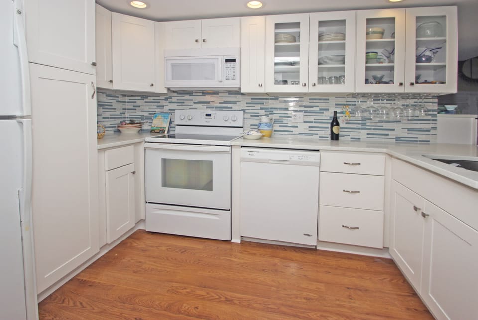2018 kitchen renovation!  Light and bright low country style 
