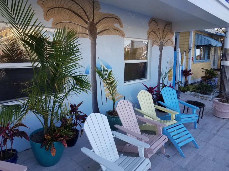 First floor patio overlooking mandalay ave and Shipwreck Bar. 