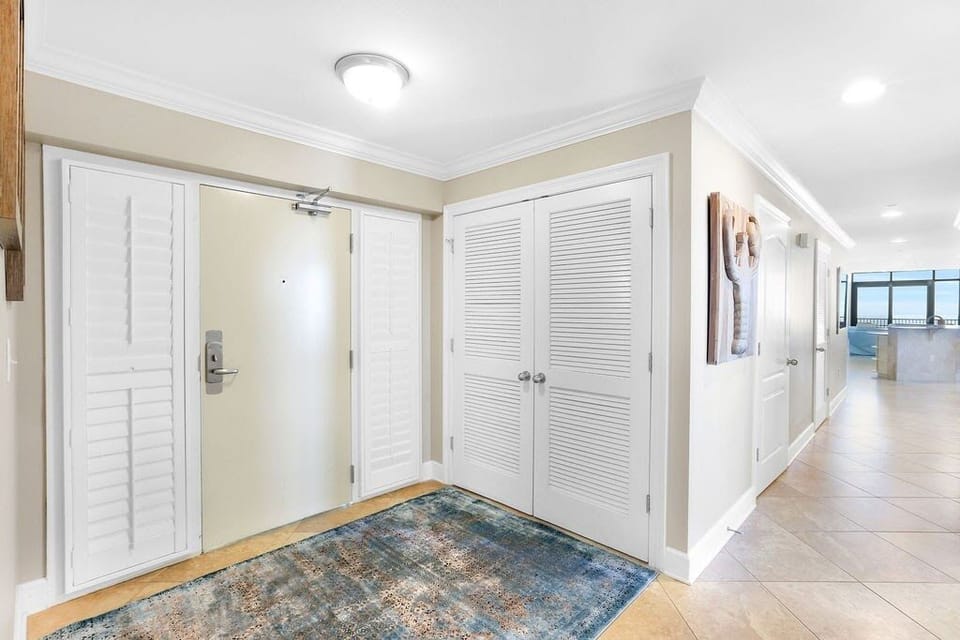 Entry way
