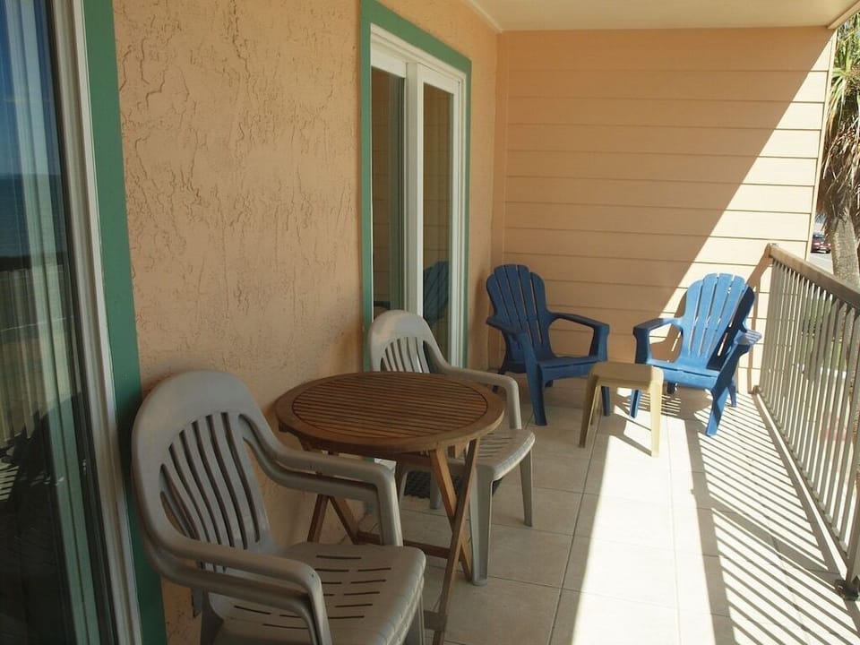 Your seat - the best in the house - for watching dolphins, pelicans & waves
