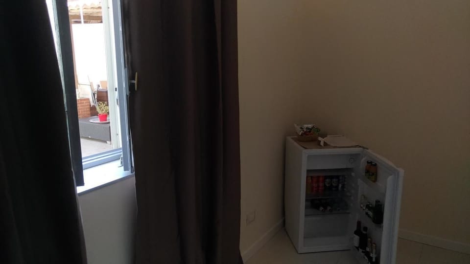 Executive Quadruple Room, Multiple Beds, Non Smoking, Ground Floor | Minibar