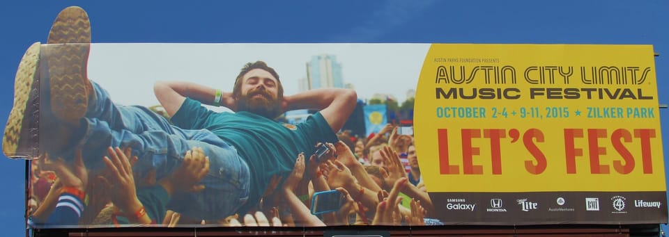 It's A 15 Min Drive, Taxi, Bus Ride to Downtown and Zilker for ACL Fest.