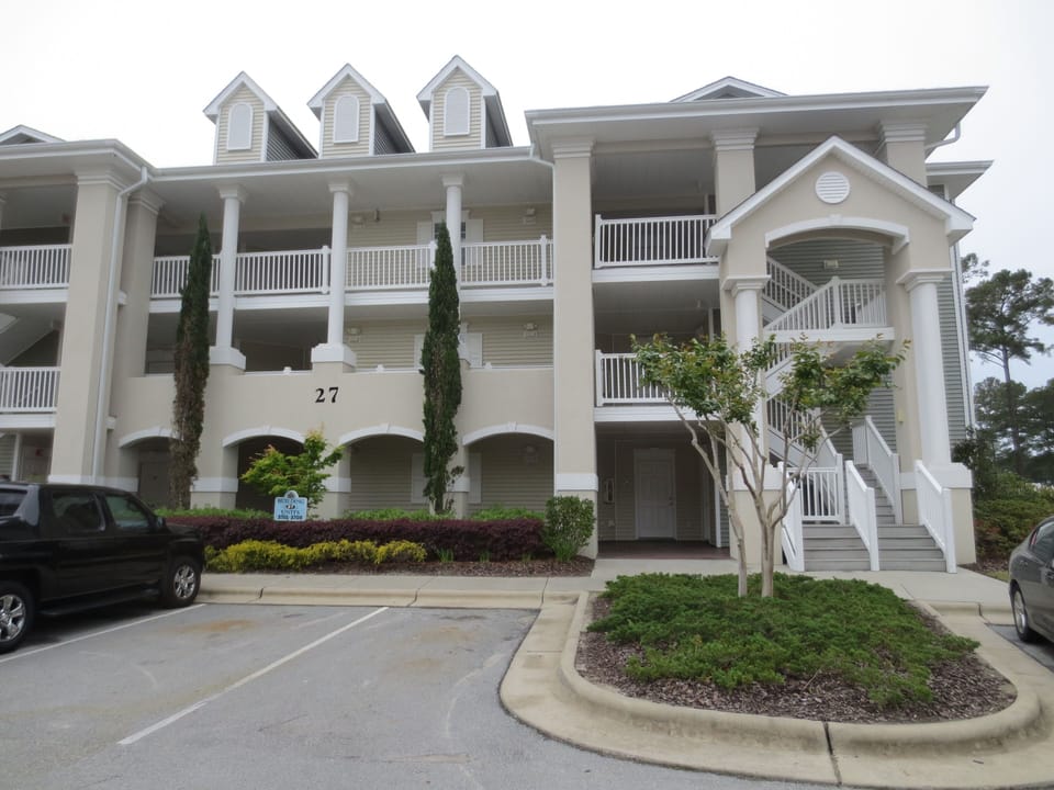 Welcome to our Brunswick Plantation Condo, minutes away from Myrtle Beach.