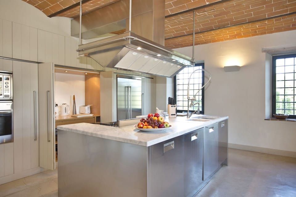 Common Room, Kitchen