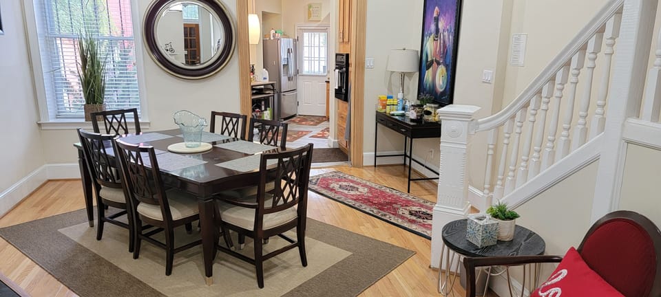 Dinning room.