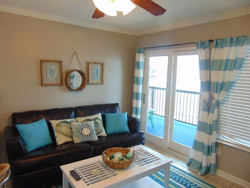 Sliding door access to the balcony