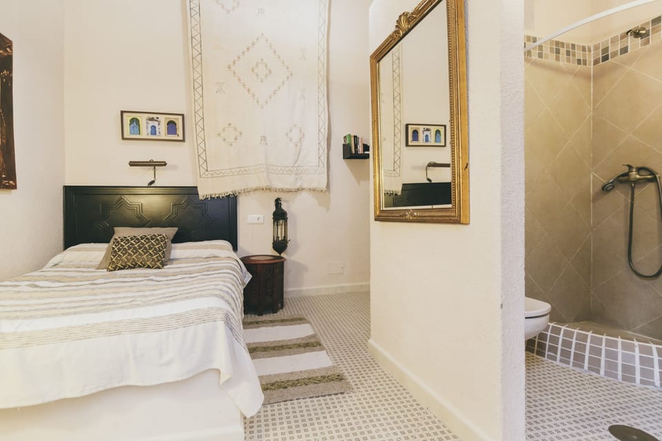 Classic Double Room | Free WiFi, bed sheets