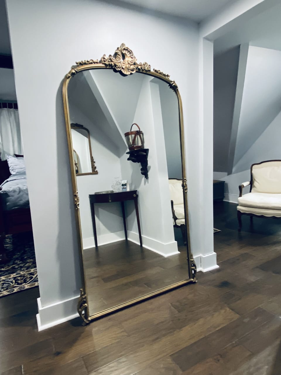 King George VI, 1 King Bed, Non Smoking | 1 bedroom, Egyptian cotton sheets, premium bedding, pillowtop beds