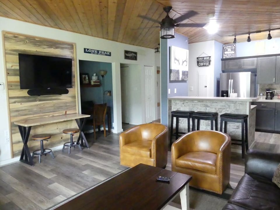 Open floor plan to visit while preparing dinner and watching TV