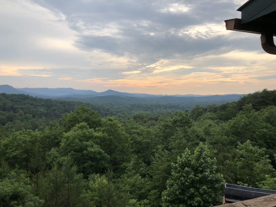Beautiful Summer Sunset Mountain View 