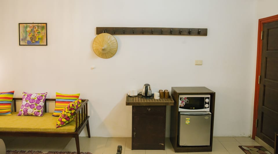City Room, Ensuite, City View | Room amenity
