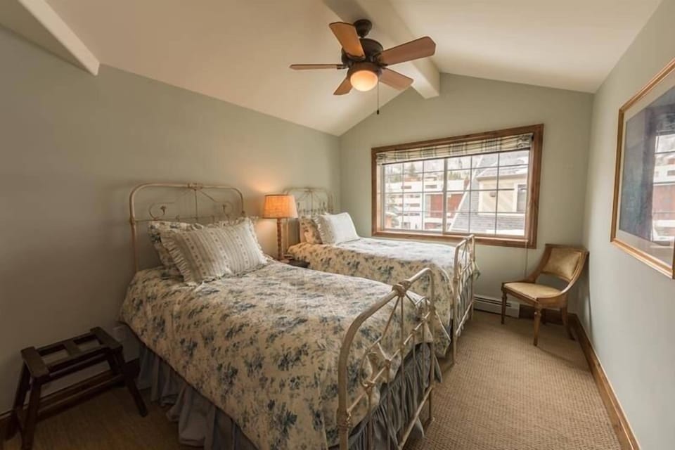 Condo, 2 Bedrooms | 2 bedrooms, free WiFi