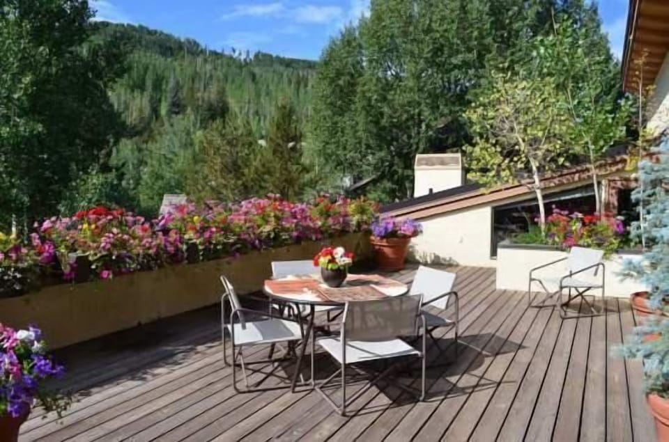 Condo, 3 Bedrooms | Balcony