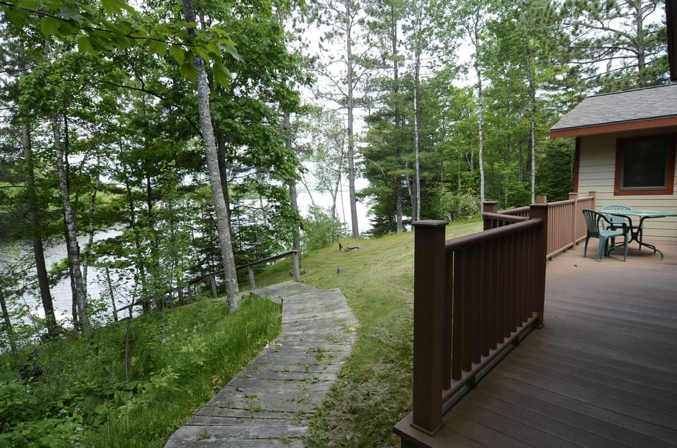 House, 3 Bedrooms | Property grounds