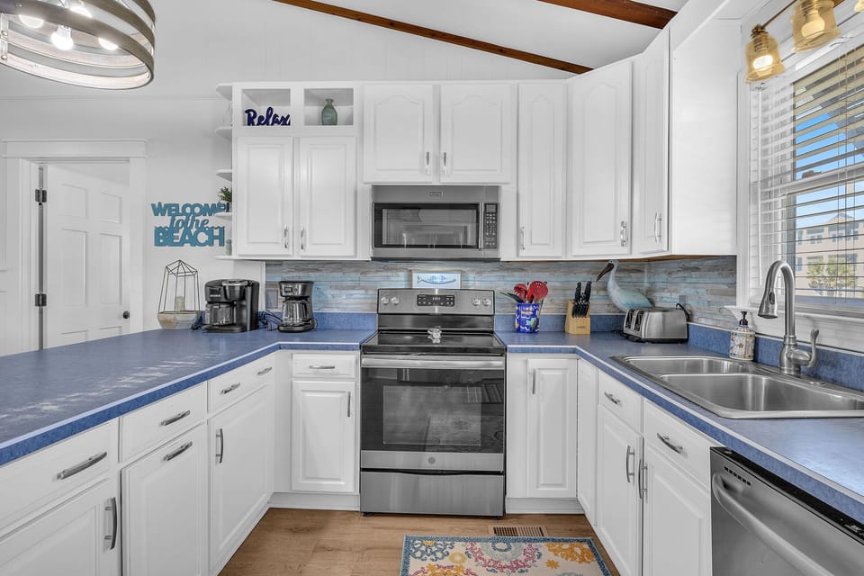 Kitchen - 1st Level North