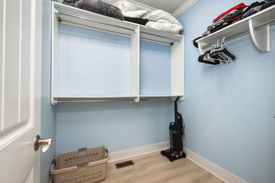 Master Walk-in Closet - 1st Level