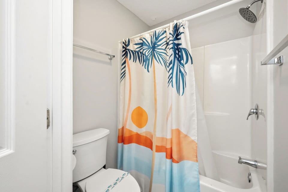 Jack & Jill Bath #1 - East