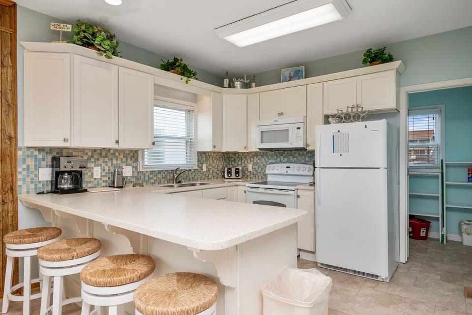 Kitchen / Bar Stools - 1st Level West