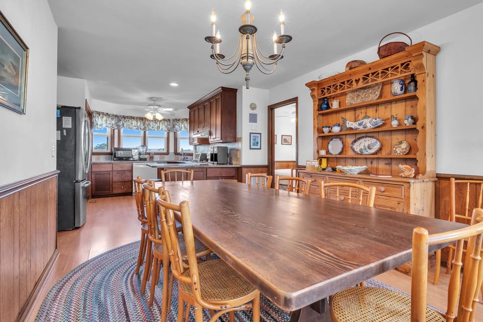 Dining Area - 1st Floor