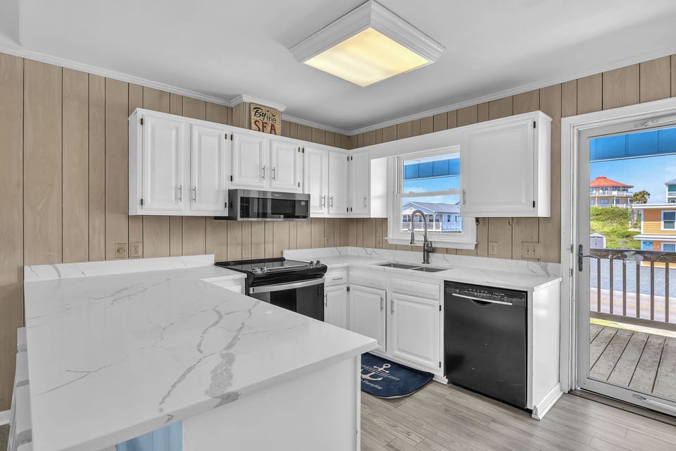 Kitchen - North