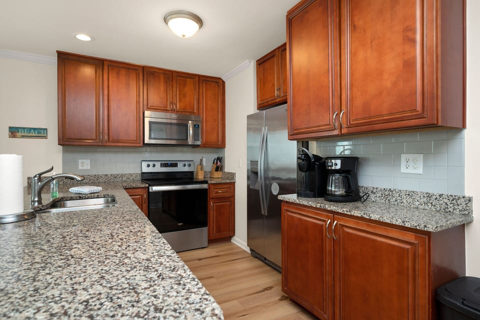 Kitchen - 1st Level West