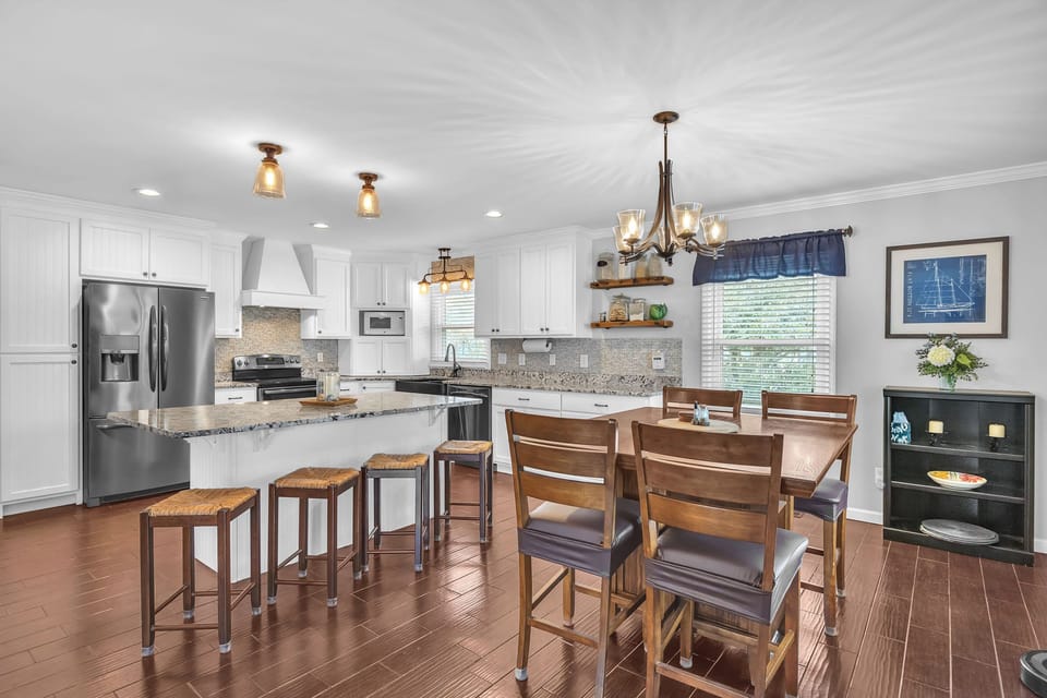 Dining / Kitchen - Main Level Northwest