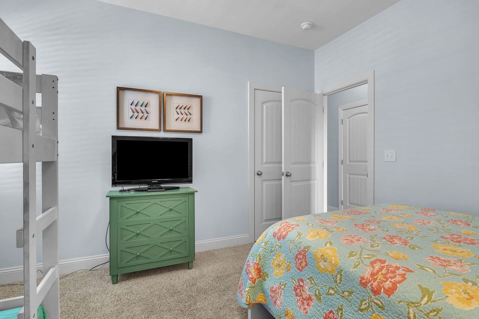Bedroom #3 - West