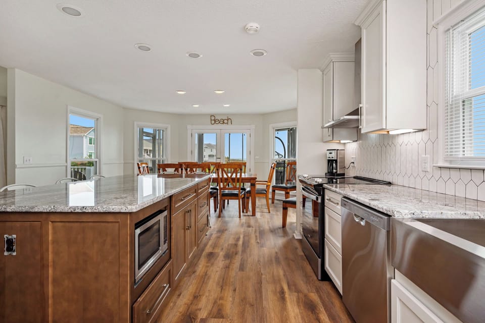 Kitchen - 1st Level West