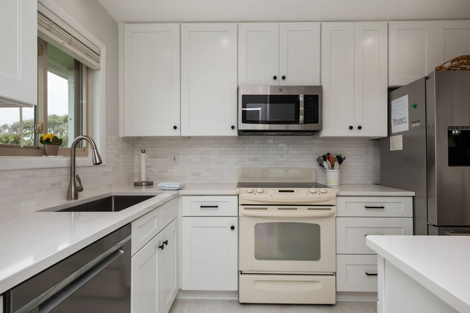 Kitchen - West