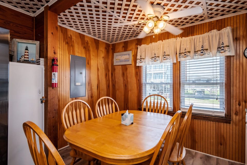 Kitchen / Dining Area - Northeast