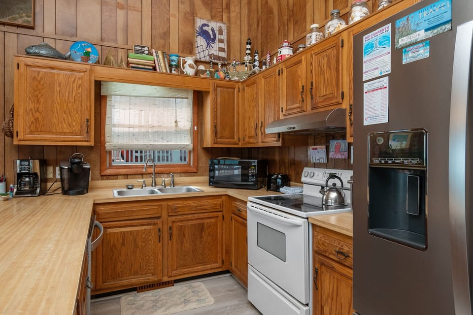 Kitchen - 1st Level Southwest