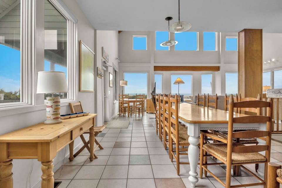 Dining Area - 1st Level East