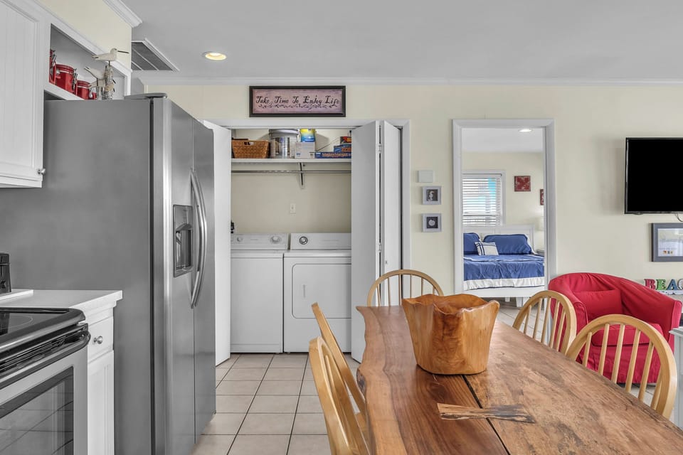 Kitchen / Laundry Closet - West
