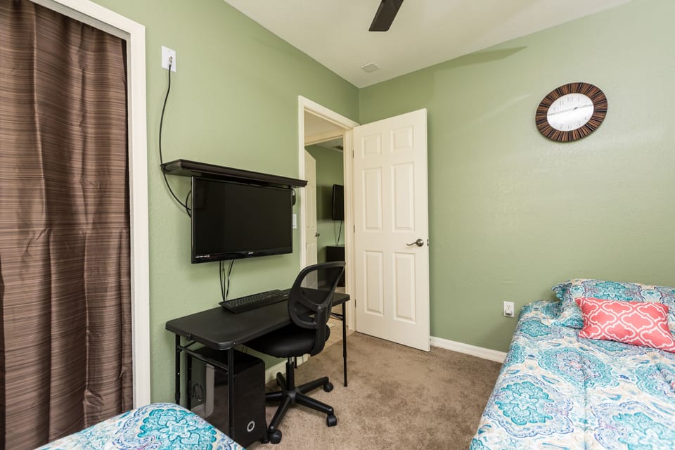 Standard House, Multiple Beds, Non Smoking | 3 bedrooms, iron/ironing board, free WiFi, bed sheets