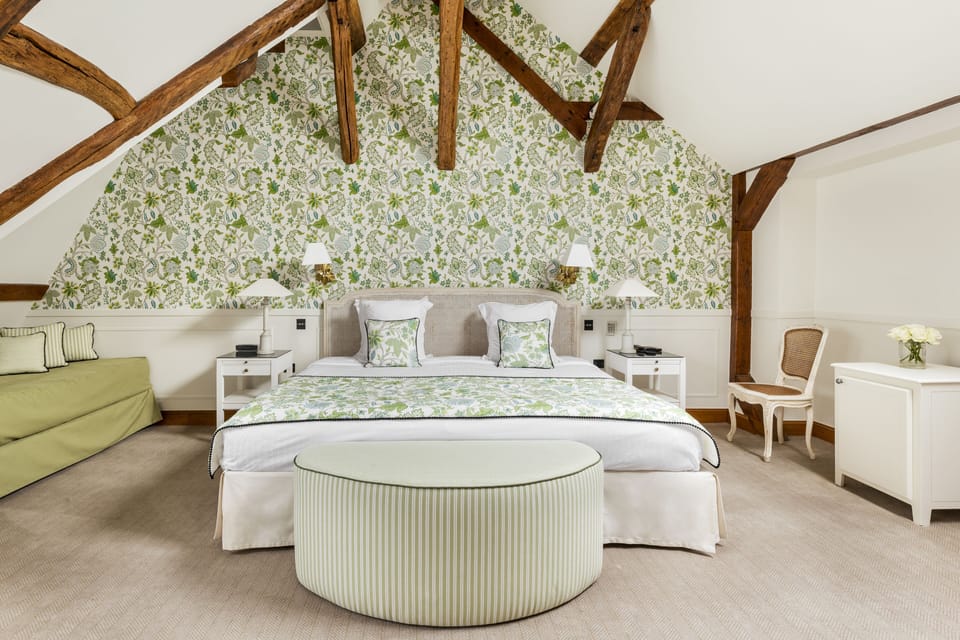 Room (Superior Demeure) | Minibar, in-room safe, individually decorated, individually furnished