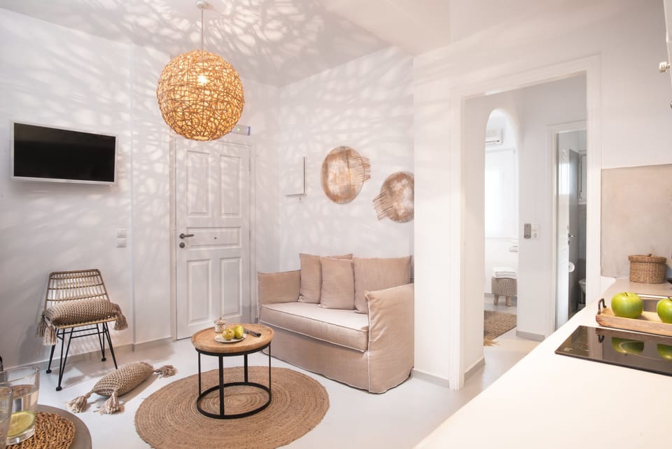 Apartment, 1 Bedroom | Living area | 32-inch Smart TV with satellite channels, TV