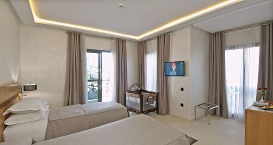 Deluxe Double or Twin Room | Premium bedding, minibar, in-room safe, desk