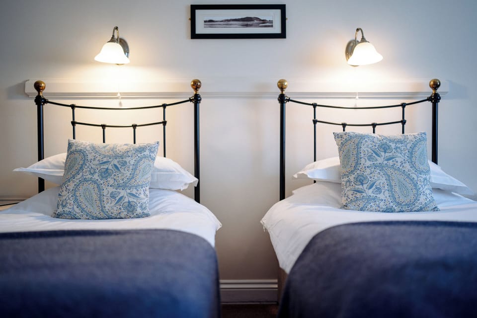 Premium bedding, iron/ironing board, free WiFi, bed sheets
