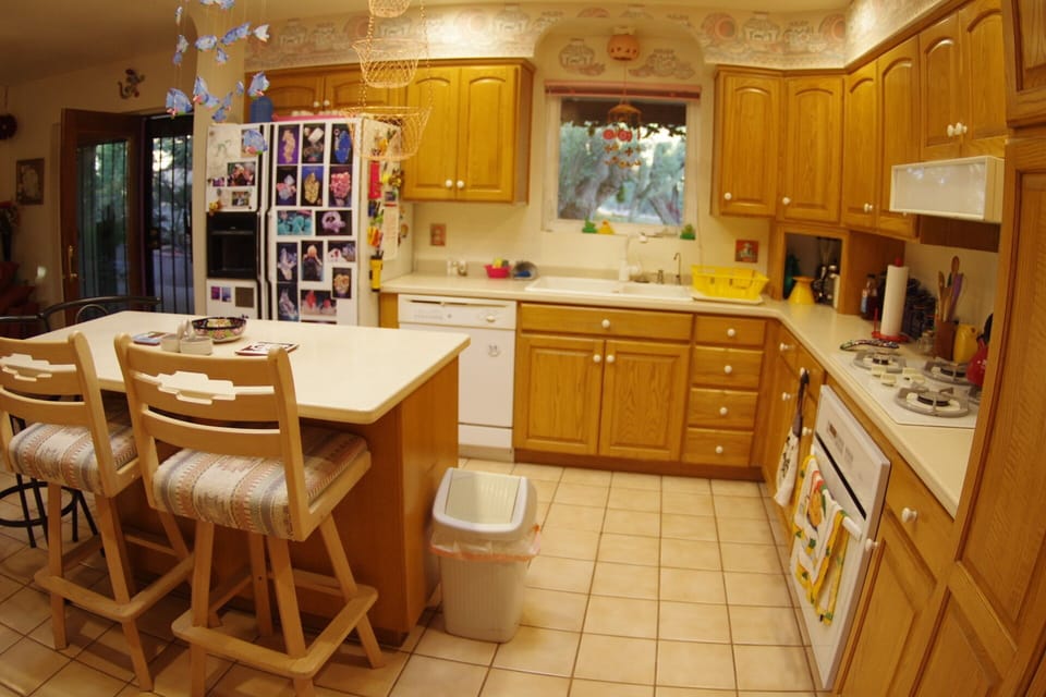 Full service kitchen