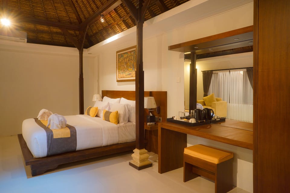 Family Villa, 3 Bedrooms | Minibar, in-room safe, desk, cribs/infant beds