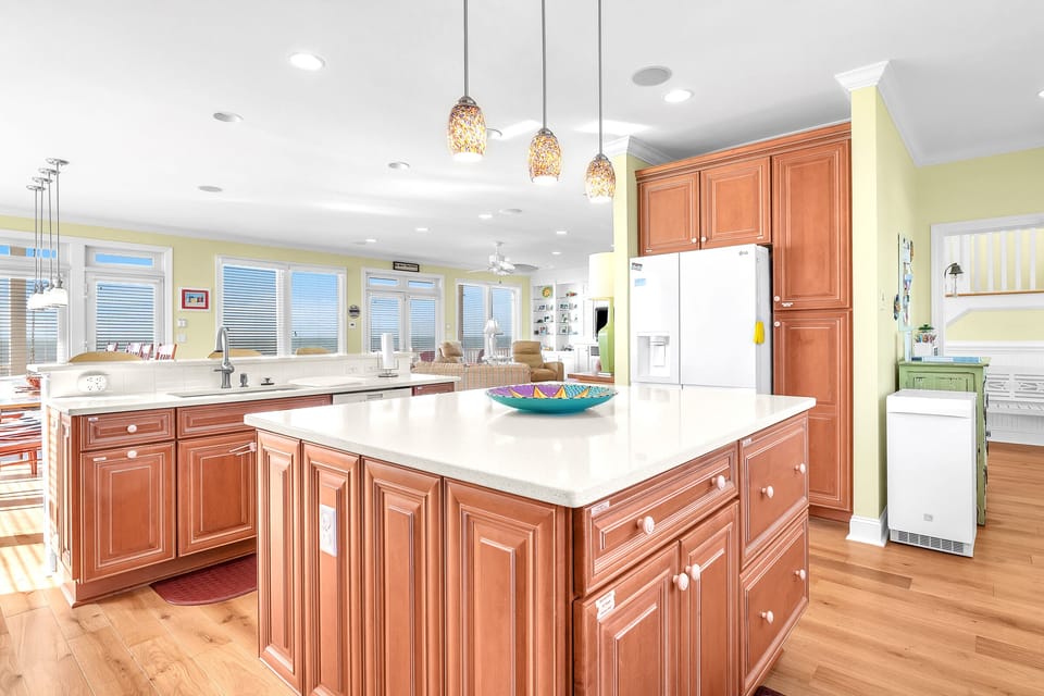 Kitchen - 1st Level Northeast