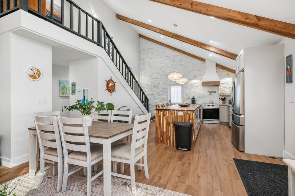 Dining Area / Kitchen - 1st Floor
